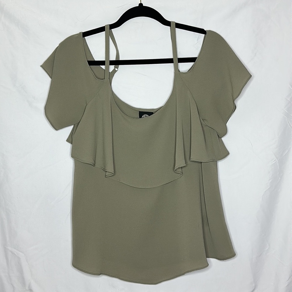 Cottagecore Flutter Sleeve Top - Picture 2 of 5